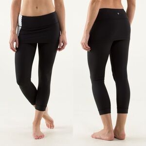 Lululemon A Go Go Skirted Crop Pants Leggings Size 4